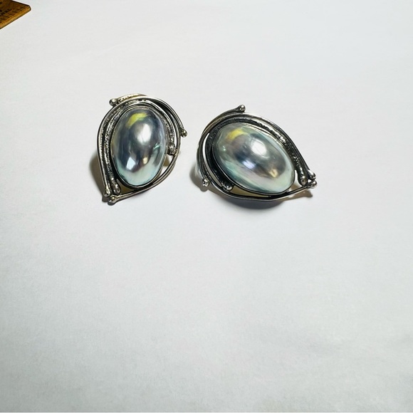 Vintage Sterling Silver and Peacock Mabe Pearl  Post earrings -Rare  Avi Soffer - Picture 9 of 14